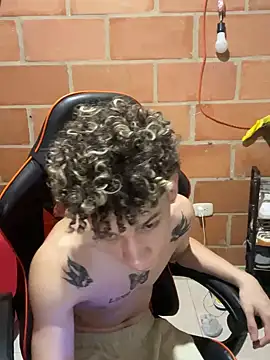 Snapshot of mateodeamjo chatting on 26, 12, 2024 mateodeamjo online show from 26, 12, 2024