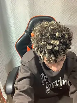 Snapshot of mateodeamjo chatting on 3, 1, 2025 mateodeamjo online show from 3, 1, 2025