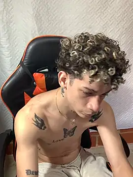 Snapshot of mateodeamjo chatting on 24, 1, 2025 mateodeamjo online show from 24, 1, 2025