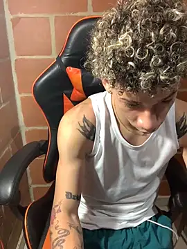 Snapshot of mateodeamjo chatting on 17, 3, 2025 mateodeamjo online show from 17, 3, 2025