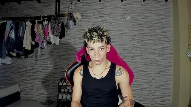 Snapshot of mateodeamjo chatting on 9, 9, 2025 mateodeamjo online show from 9, 9, 2025