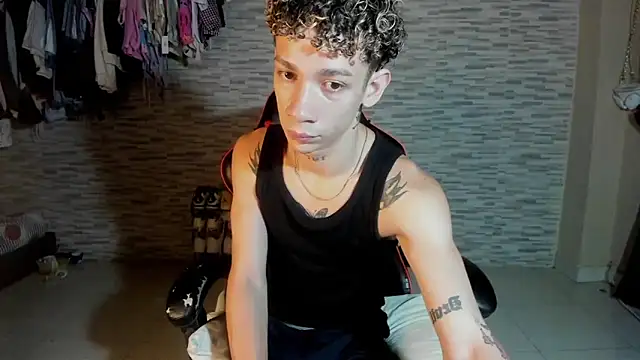 Snapshot of mateodeamjo chatting on 10, 9, 2025 mateodeamjo online show from 10, 9, 2025