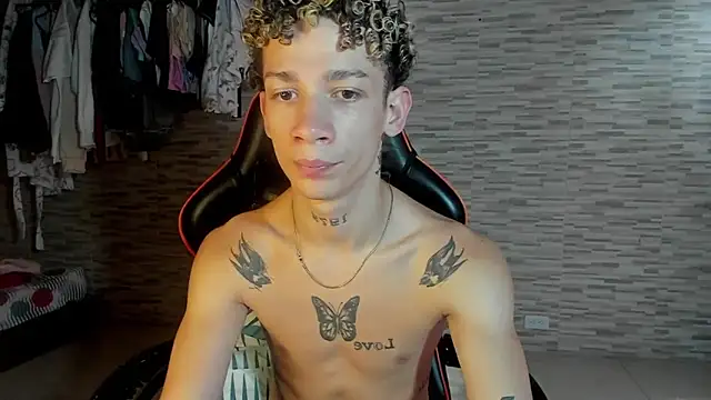 Snapshot of mateodeamjo chatting on 14, 9, 2025 mateodeamjo online show from 14, 9, 2025