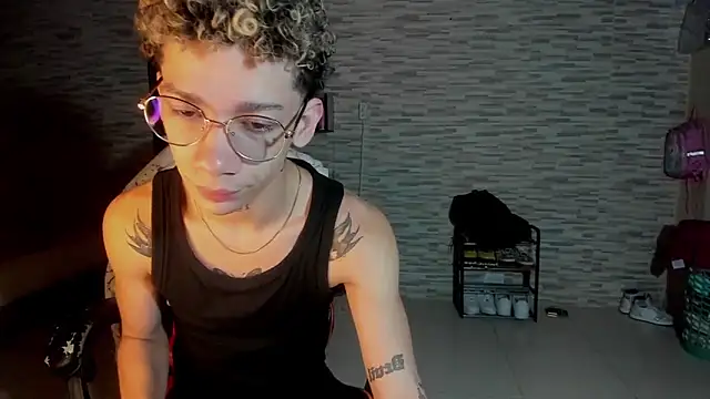 Snapshot of mateodeamjo chatting on 28, 9, 2025 mateodeamjo online show from 28, 9, 2025