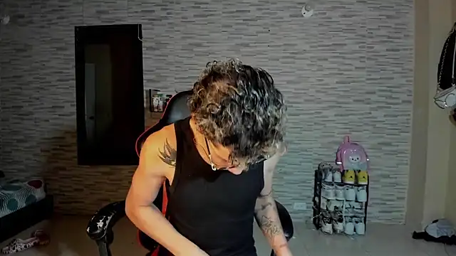 Snapshot of mateodeamjo chatting on 10, 10, 2025 mateodeamjo online show from 10, 10, 2025