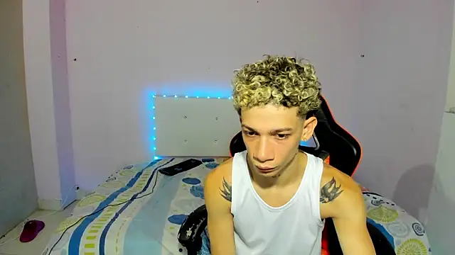 Snapshot of mateodeamjo chatting on 1, 11, 2025 mateodeamjo online show from 1, 11, 2025