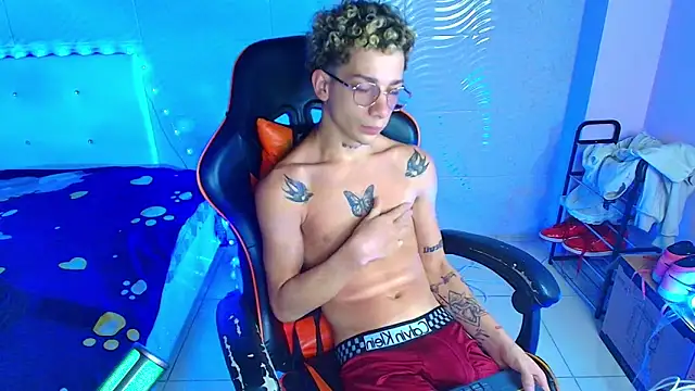 Snapshot of mateodeamjo chatting on 22, 11, 2025 mateodeamjo online show from 22, 11, 2025