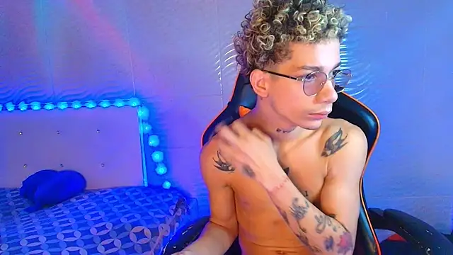 Snapshot of mateodeamjo chatting on 27, 11, 2025 mateodeamjo online show from 27, 11, 2025