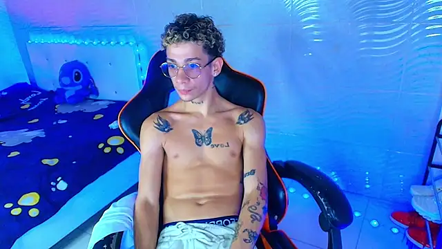 Snapshot of mateodeamjo chatting on 29, 11, 2025 mateodeamjo online show from 29, 11, 2025