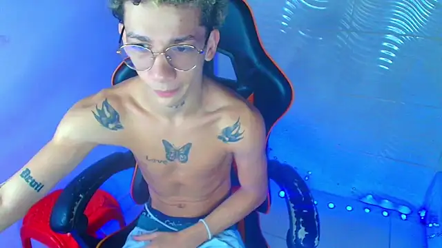 Snapshot of mateodeamjo chatting on 2, 12, 2025 mateodeamjo online show from 2, 12, 2025