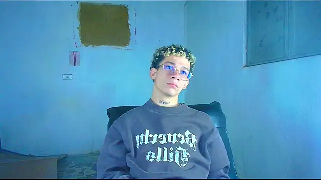 Snapshot of mateodeamjo chatting on 12, 1, 2026 mateodeamjo online show from 12, 1, 2026