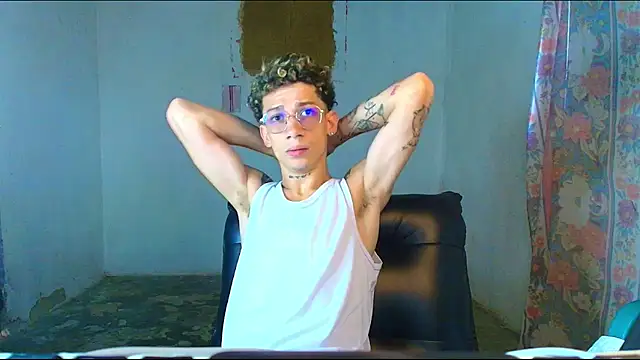 Snapshot of mateodeamjo chatting on 4, 2, 2026 mateodeamjo online show from 4, 2, 2026