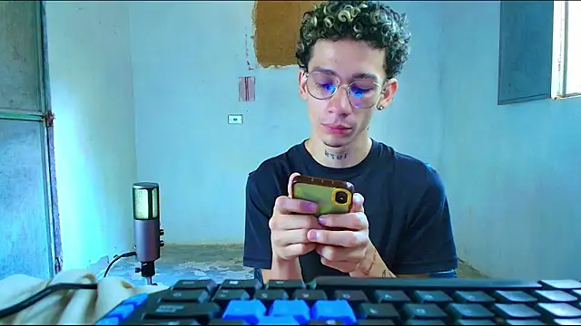 Snapshot of mateodeamjo chatting on 12, 2, 2026 mateodeamjo online show from 12, 2, 2026