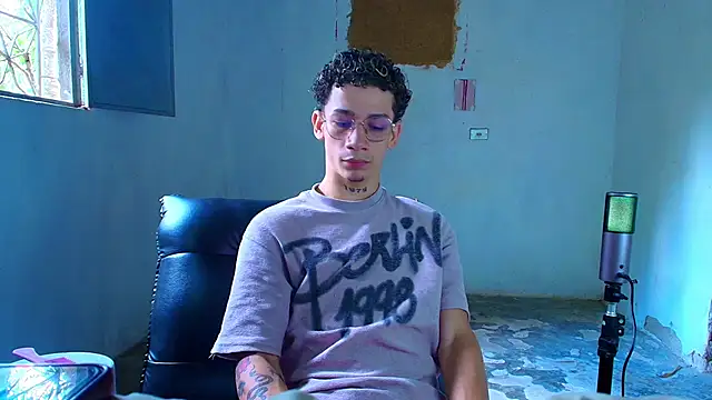 Snapshot of mateodeamjo chatting on 14, 2, 2026 mateodeamjo online show from 14, 2, 2026