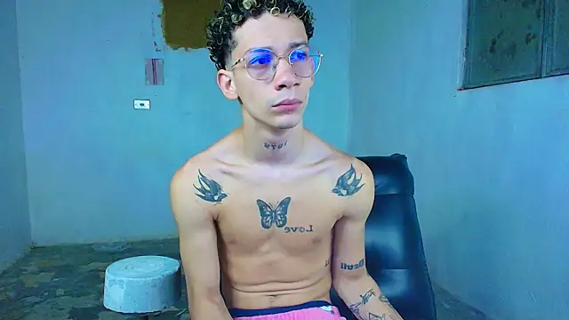 Snapshot of mateodeamjo chatting on 5, 3, 2026 mateodeamjo online show from 5, 3, 2026