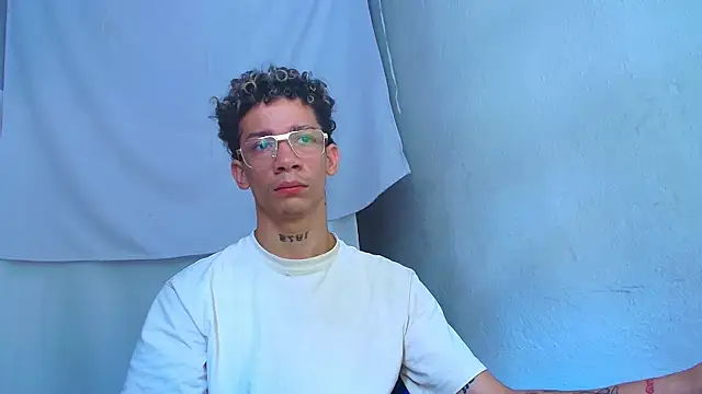 mateodeamjo online show from 28, 4, 2026