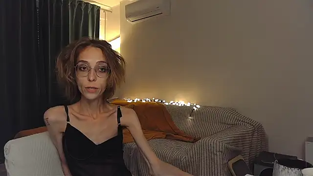 Snapshot of amber_quell_here chatting on 8, 5, 2026 amber quell here online show from 8, 5, 2026