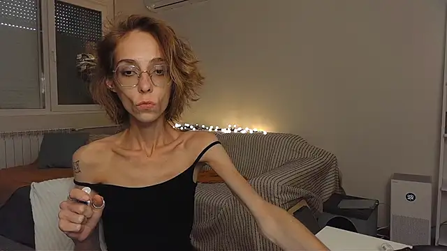 Snapshot of amber_quell_here chatting on 23, 5, 2026 amber quell here online show from 23, 5, 2026
