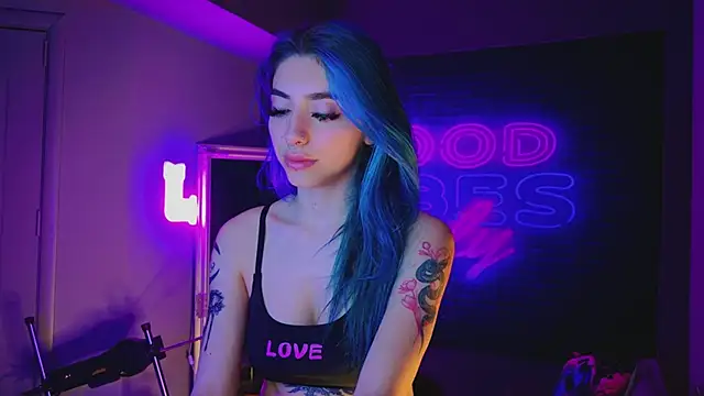 AriaVoss online show from 11, 1, 2025