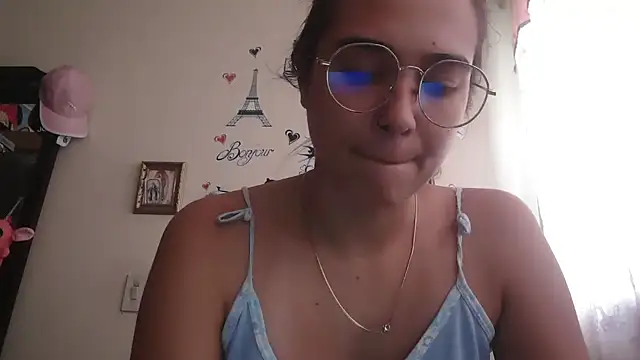 trianabell online show from 23, 4, 2026