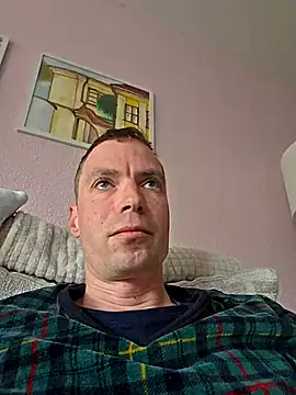 Schnubby1 online show from 8, 5, 2026