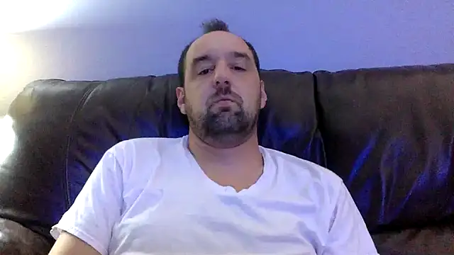 Snapshot of Kink_Master_Daddy chatting on 18, 10, 2025 Kink Master Daddy online show from 18, 10, 2025