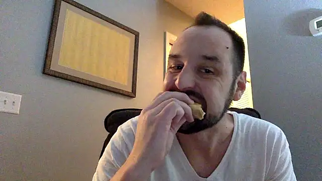 Snapshot of Kink_Master_Daddy chatting on 14, 1, 2026 Kink Master Daddy online show from 14, 1, 2026