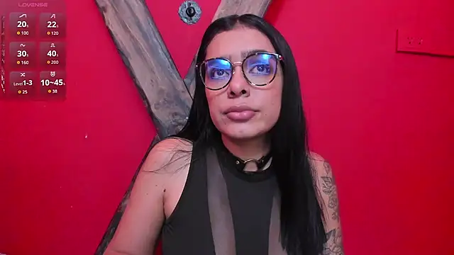 Foxy Assh  online show from 9, 7, 2026
