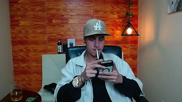 Bastiaan 28 online show from 13, 1, 2025