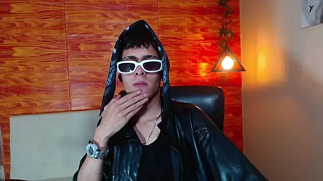 Bastiaan 28 online show from 17, 2, 2025