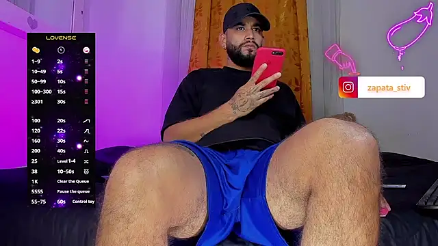 Snapshot of estiben_05 chatting on 25, 11, 2025 estiben 05 online show from 25, 11, 2025