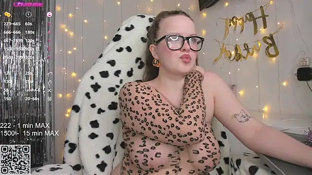 HANNA MONTANAS online show from 20, 2, 2025