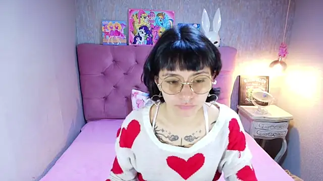 charlottemoonxz online show from 26, 3, 2026