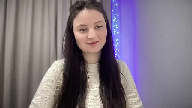 Snapshot of LocaAlis chatting on 4, 2, 2025 LocaAlis online show from 4, 2, 2025