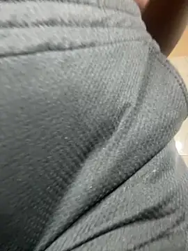 julietunderwoood online show from 27, 9, 2025