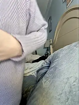 MilfyMrsRobinson online show from 19, 2, 2025