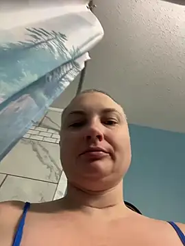 MilfyMrsRobinson online show from 9, 6, 2026