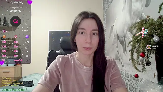 Wowpornoo online show from 1, 1, 2025