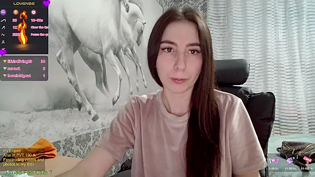 Wowpornoo online show from 22, 2, 2025