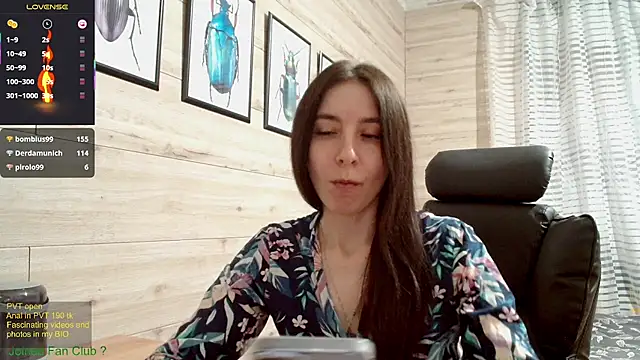 Wowpornoo online show from 18, 3, 2025