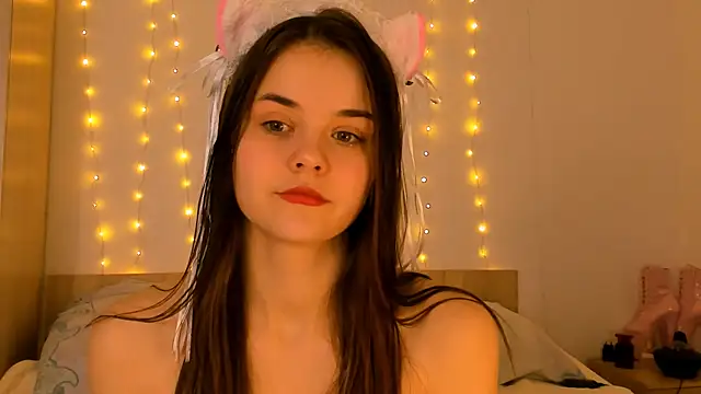 evelinal ove online show from 1, 2, 2025