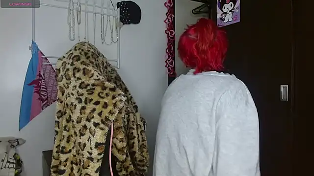 charlotbelucci  online show from 12, 2, 2026