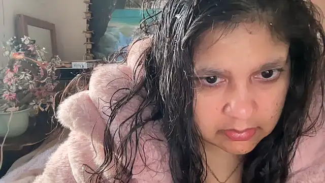 MelanieFawker online show from 4, 10, 2025