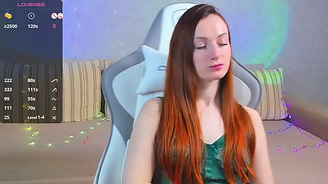 Snapshot of FlamyGold chatting on 10, 3, 2025 FlamyGold online show from 10, 3, 2025