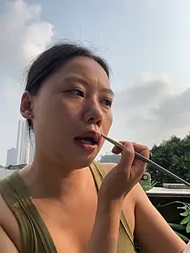 Eliza-E online show from 20, 4, 2026