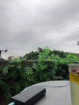 Eliza-E online show from 24, 4, 2026