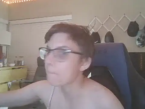 KaliSnow199623 online show from 3, 12, 2024