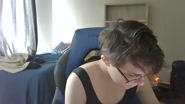 KaliSnow199623 online show from 28, 9, 2025