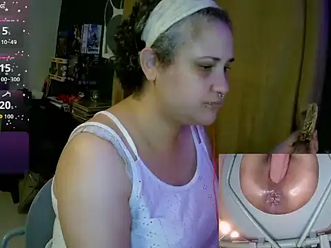 Snapshot of lolalicious_758 chatting on 25, 5, 2026 lolalicious 758 online show from 25, 5, 2026