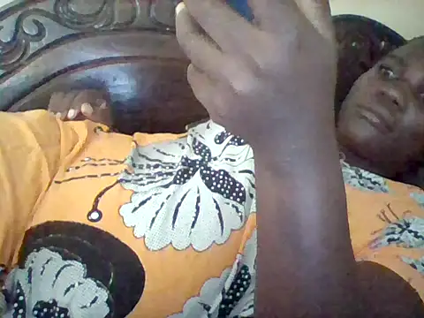 missarpie online show from 21, 4, 2026